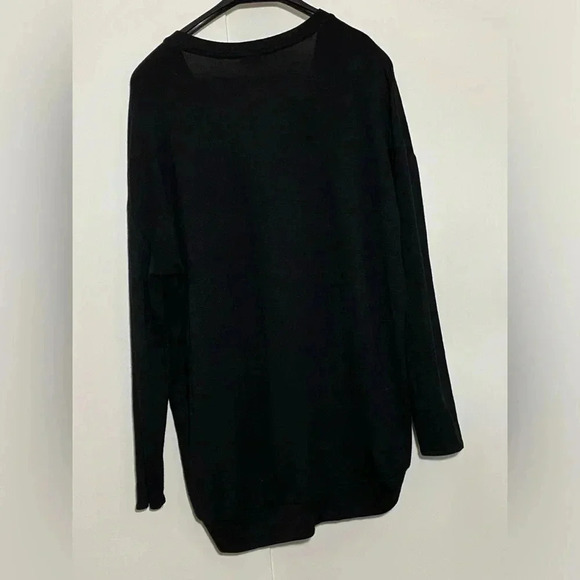 Wilfred Free women’s slouchy oversized long sleeve Vneck whimsygoth plain  black - Picture 3 of 9
